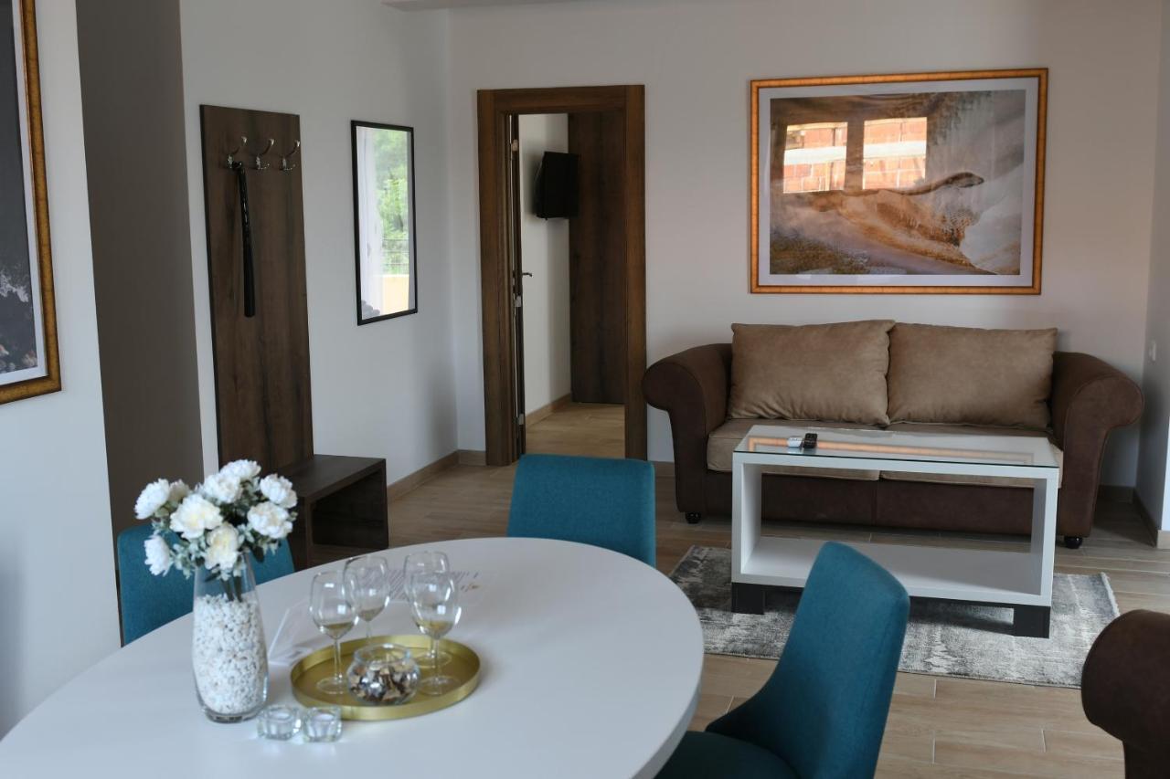 Casa D Argento Apartment Veliko Gradiste Ngoại thất bức ảnh