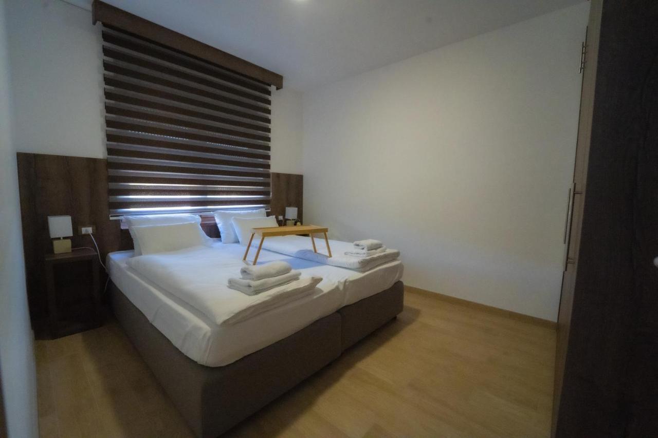 Casa D Argento Apartment Veliko Gradiste Ngoại thất bức ảnh