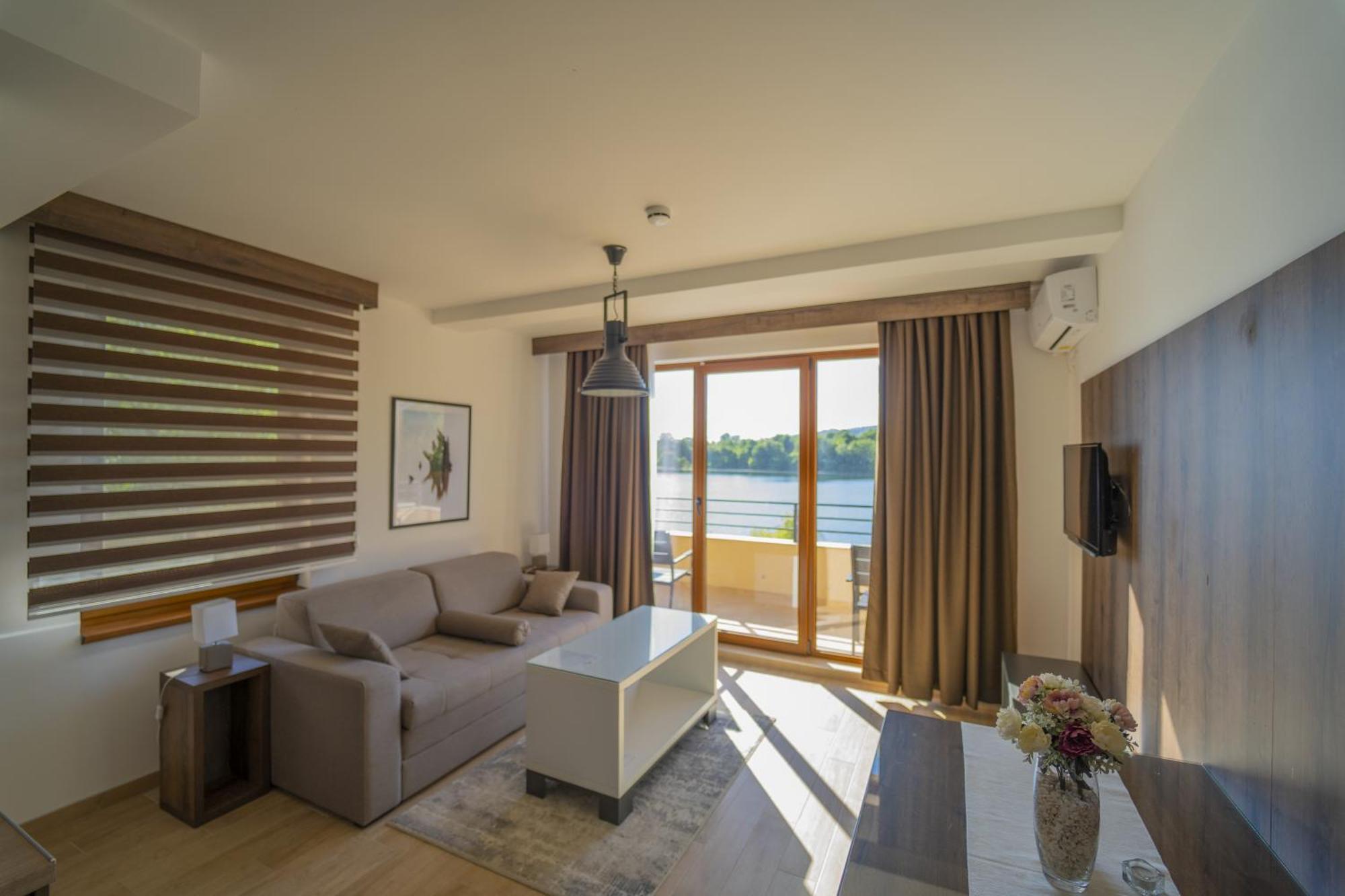 Casa D Argento Apartment Veliko Gradiste Ngoại thất bức ảnh